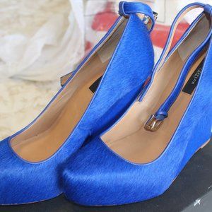 Blue furry Ann Taylor wedge